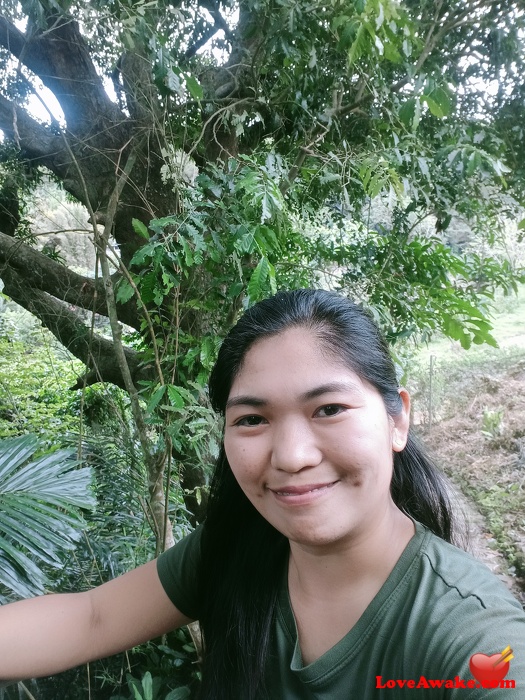 Jhavz Filipina Woman from Cavite, Luzon