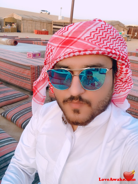 Sunny961 UAE Man from Dubai