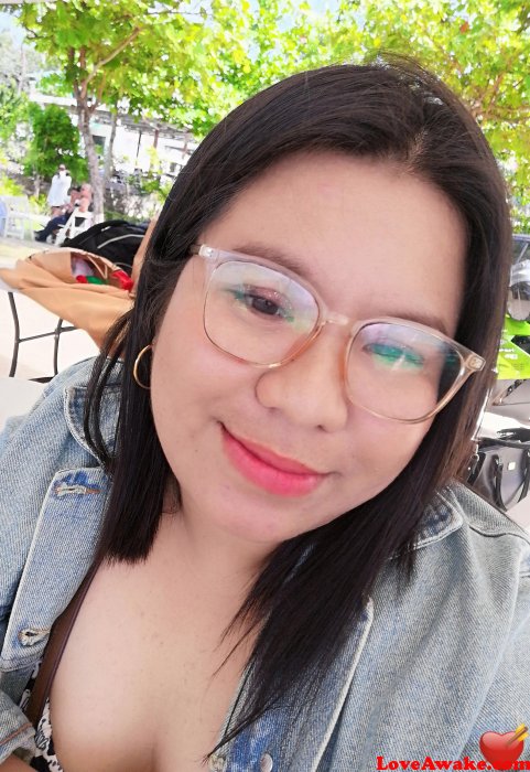 Karagwaps25 Filipina Woman from Cebu