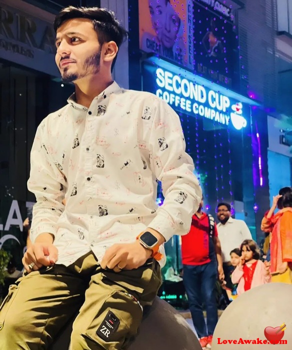 Arifzaman3957 Pakistani Man from Lahore