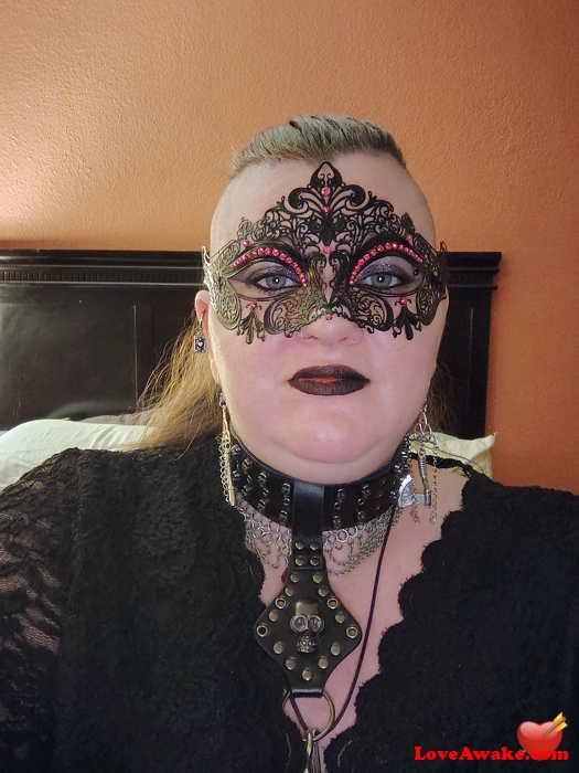 Shadowstar1990 American Woman from Springfield