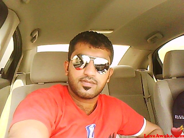 84888 Pakistani Man from Jhelum