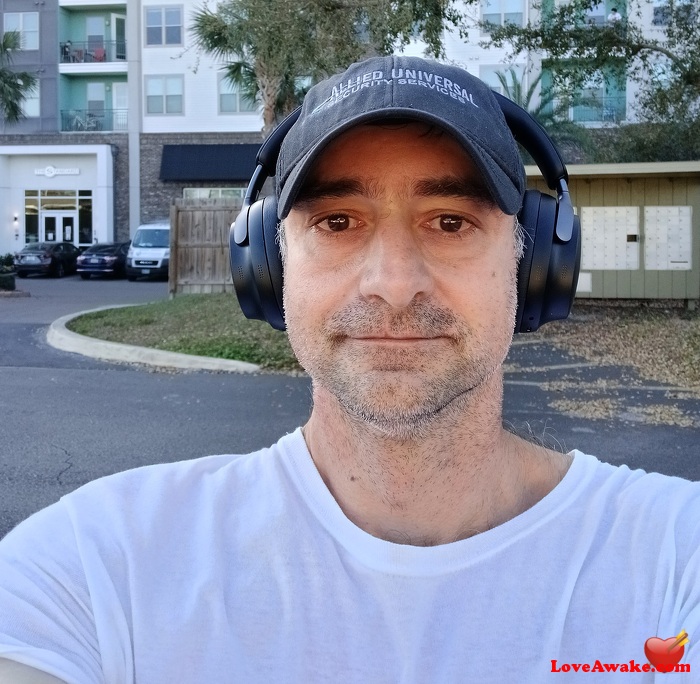 TraceDemm2112 American Man from Tampa