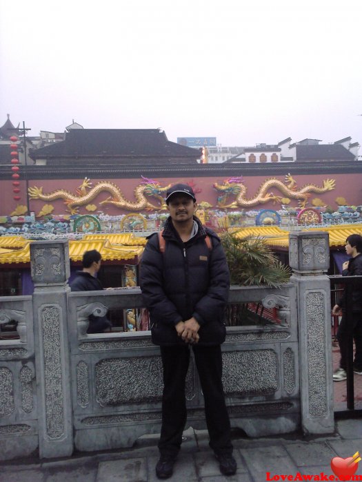 draasu Chinese Man from Nanjing
