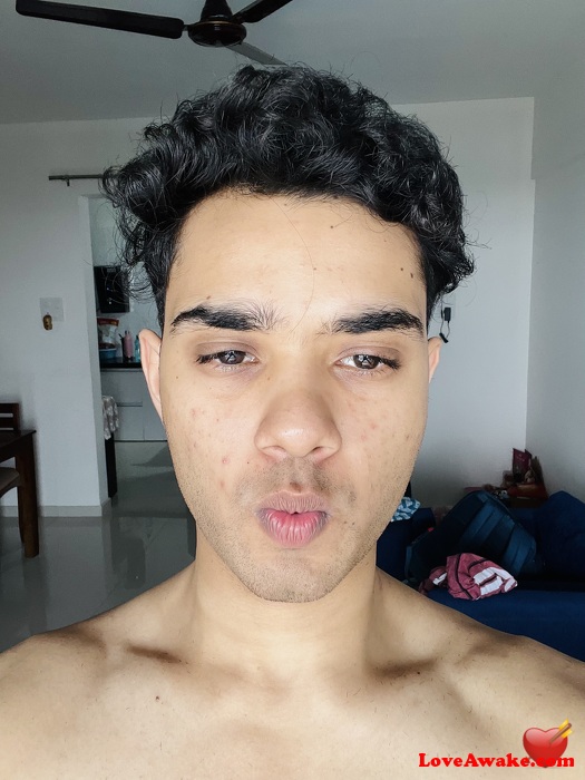 nickhillfr Indian Man from Mumbai (ex Bombay)
