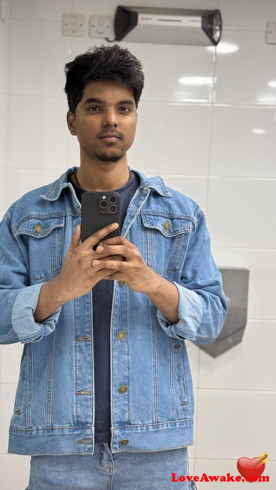 praveen-97 UK Man from Manchester Ship Canal, Salford