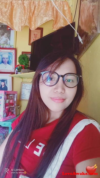Edzmencero Filipina Woman from Nagcarlan