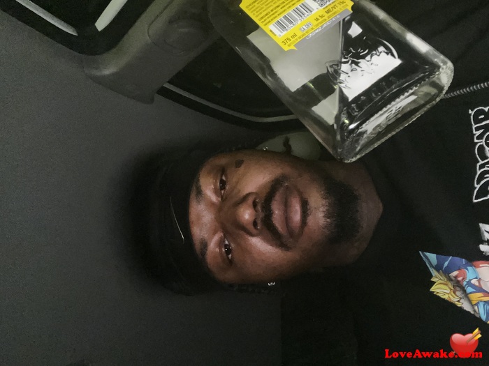 Lilraytae American Man from Portsmouth