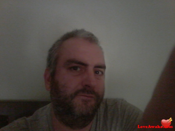 Laughteriskey UK Man from Lower Stondon