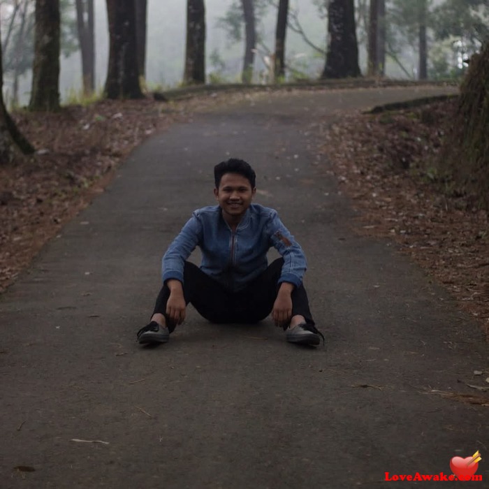 LittleMan12 Indonesian Man from Malang
