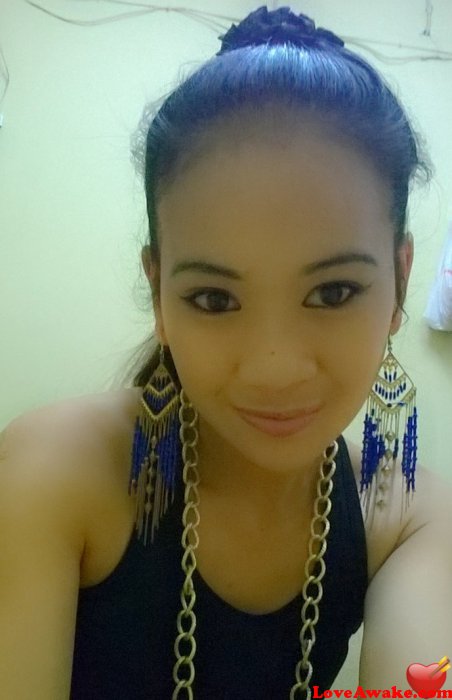 icah30 Filipina Woman from Manila