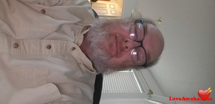 lonelymike323 American Man from Hamilton