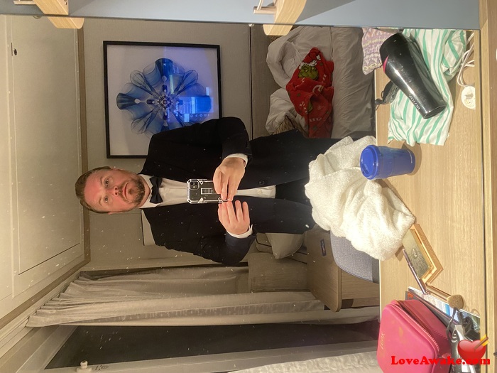 SingleDogDad UK Man from Loughborough