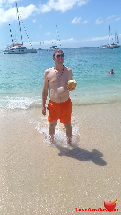 Dakara69 UK Man from Papworth Everard