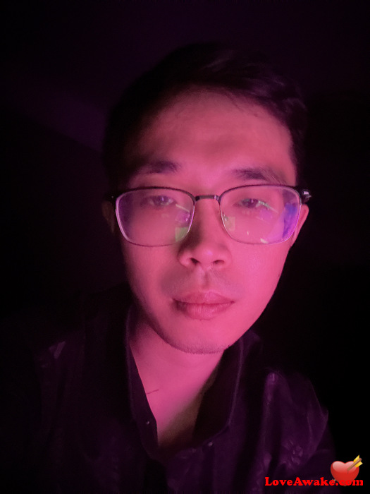 qaz3059897 Cambodian Man from Phnom Penh