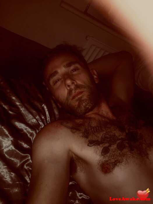 Shanem061111 UK Man from Newmarket