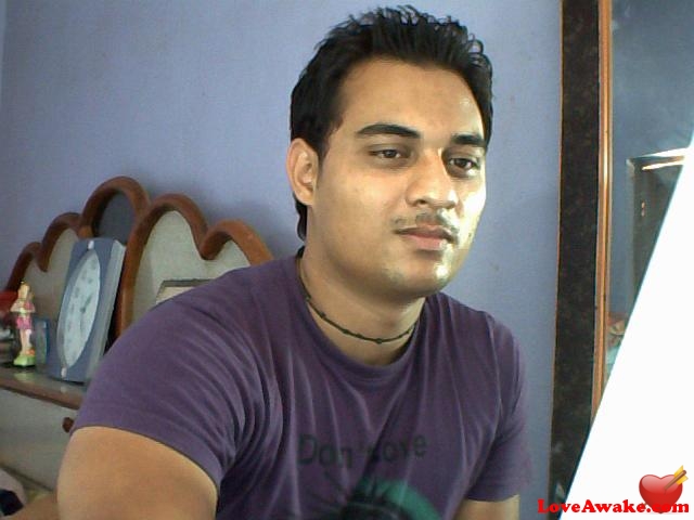 aqibj Indian Man from Gwalior