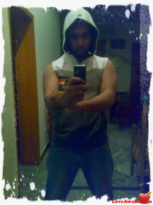 Deshy Pakistani Man from Rawalpindi
