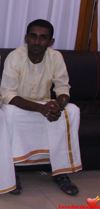 kkk93 Sri Lankan Man from Colombo