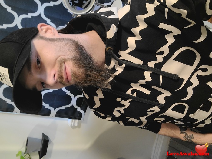 Chunkymunk420 Canadian Man from Peterborough