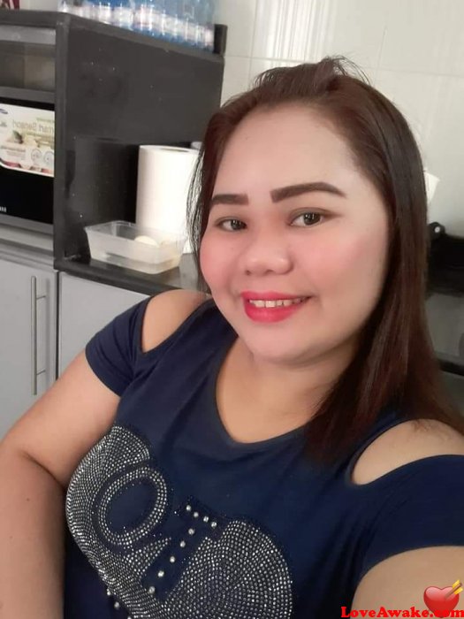 Chubbypretty Filipina Woman from Manila