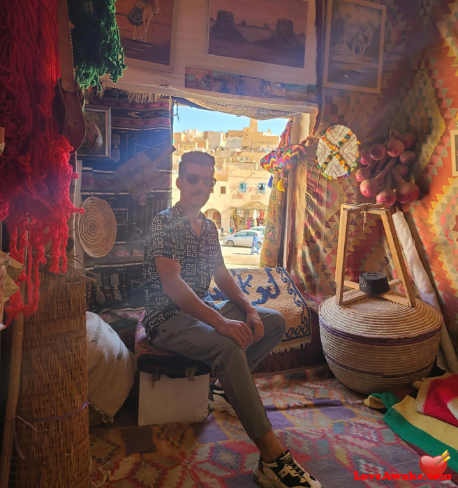 Abderahmanebh Algerian Man from Alger (Algiers)