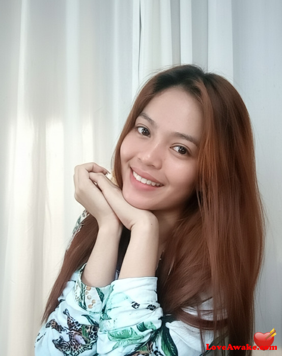 Daniece Filipina Woman from Abuyog