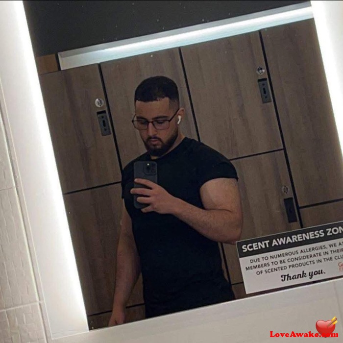Aj452 Canadian Man from Ottawa