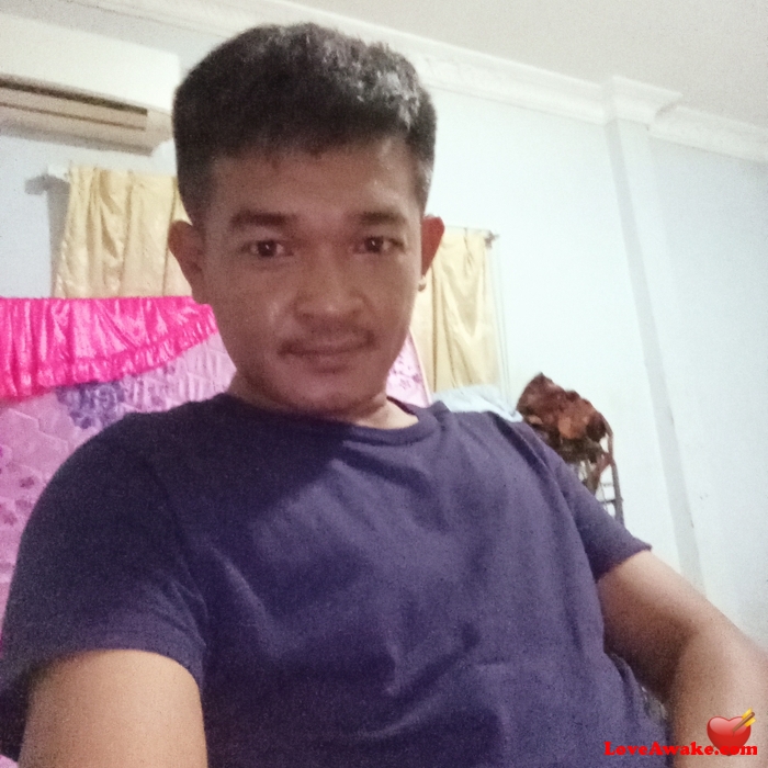 Ronsx Cambodian Man from Sihanoukville = Kampong Saom