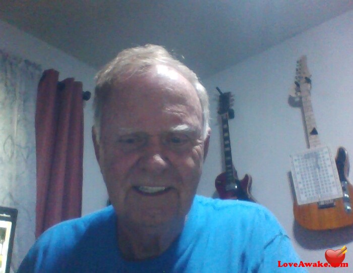 DaddyRon American Man from Clarksville