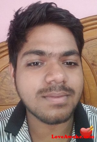 Khansahab444 UAE Man from Abu Dhabi