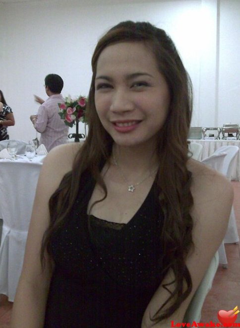 iztarmeeh Filipina Woman from Bataan, Mariveles