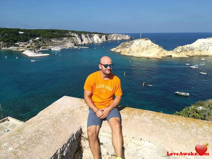 DimitarV84 UK Man from Bristol