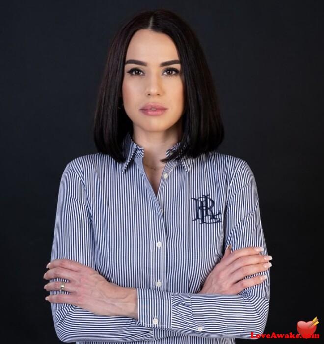 li6653239 American Woman from Houston