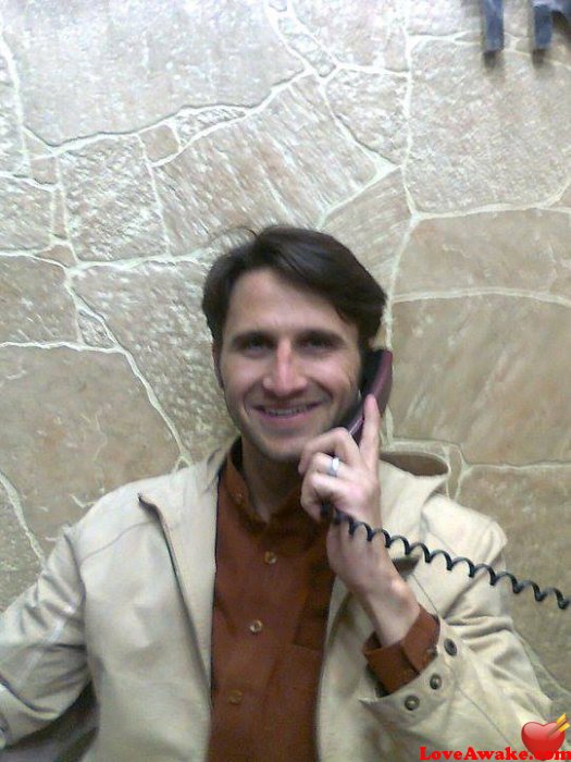 Karimkhan662 Pakistani Man from Lahore