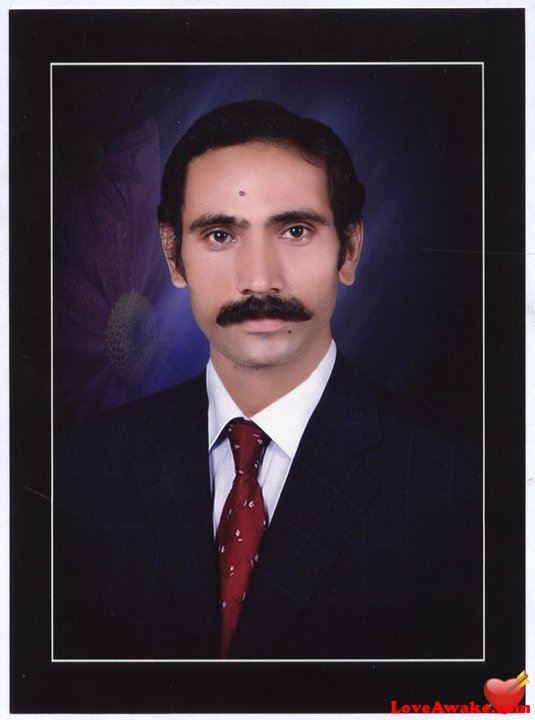 awaisizat Pakistani Man from Faisalabad