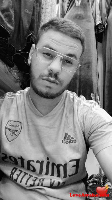7ari9a02 Algerian Man from Alger (Algiers)
