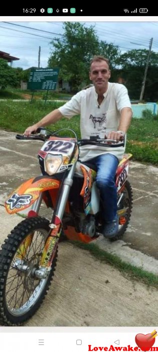 Jeff1100 Thai Man from Lampang