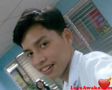 Serville Filipina Man from Davao, Mindanao