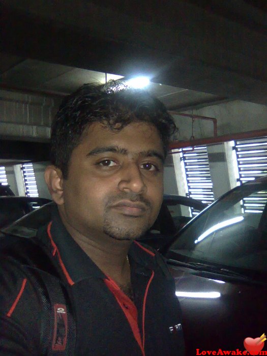 desh01 Malaysian Man from Kuala Lumpur