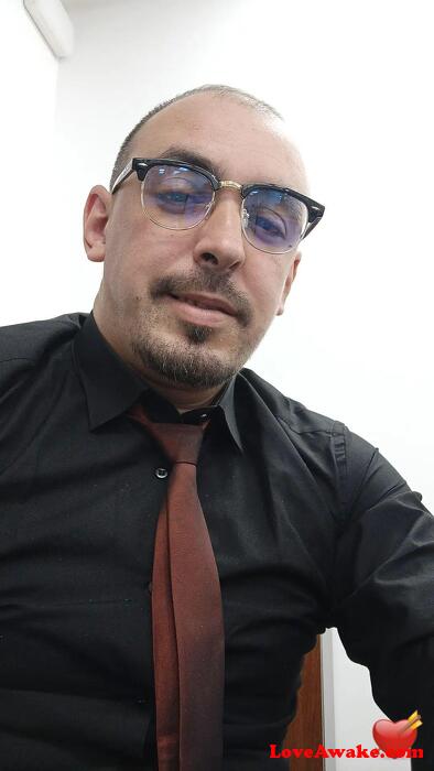 Kam16 Algerian Man from Alger (Algiers)