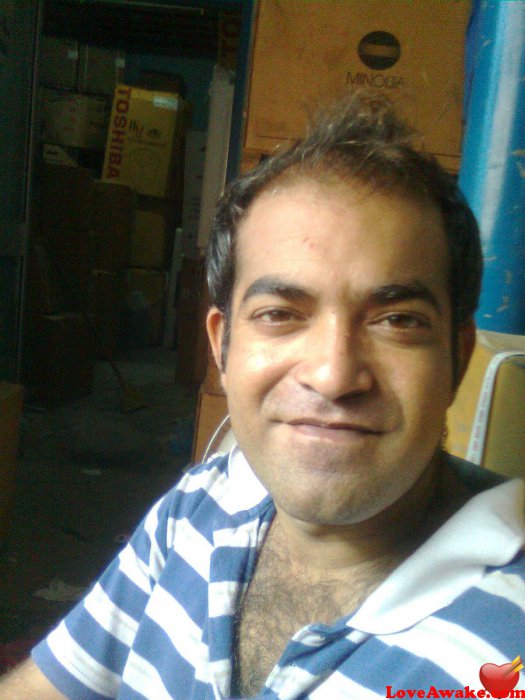 Navin73 Indian Man from Ahmedabad