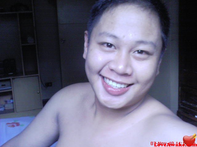 lon2012 Filipina Man from Pasay, Luzon