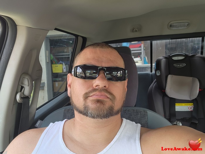 BIGLOU79 American Man from Bakersfield