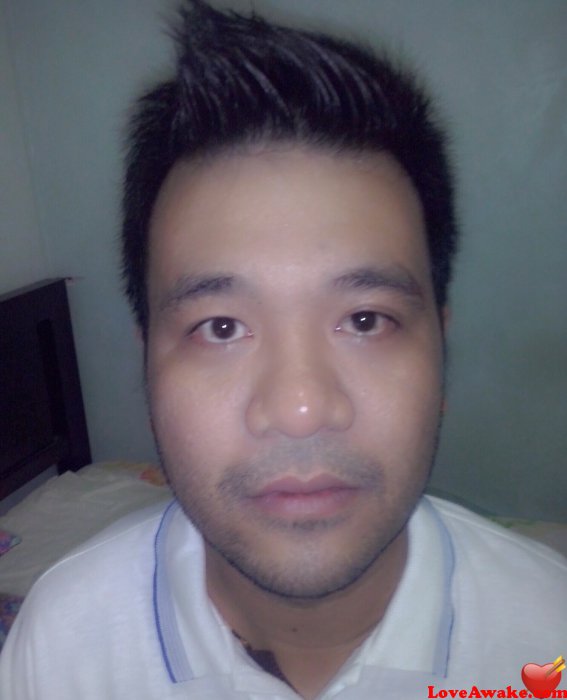 bulyosking Filipina Man from Pasig/Manila