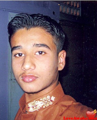 Raheel1992 Pakistani Man from Karachi