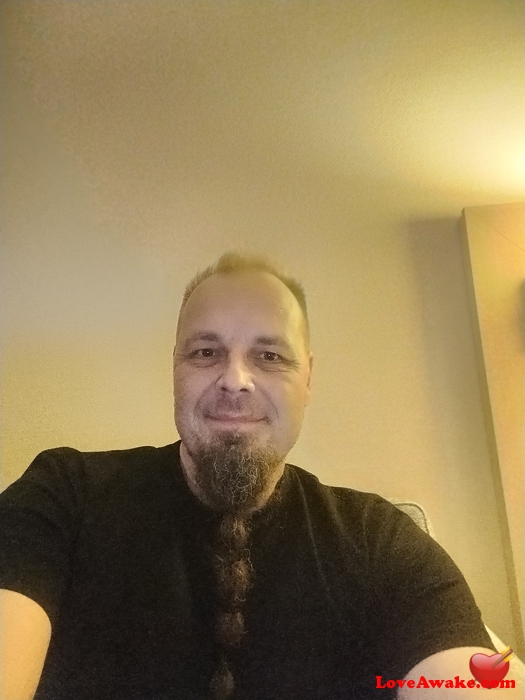 JariFi Finnish Man from Oulu