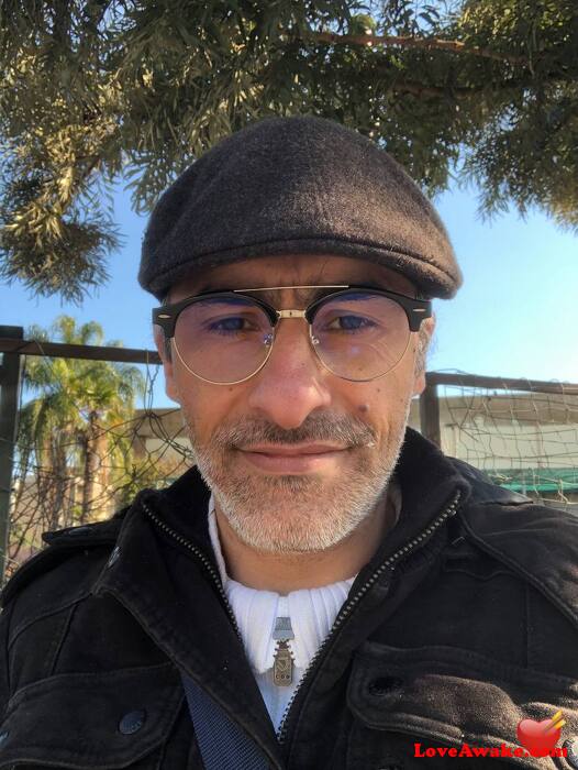 xpmov Lebanese Man from Beirut