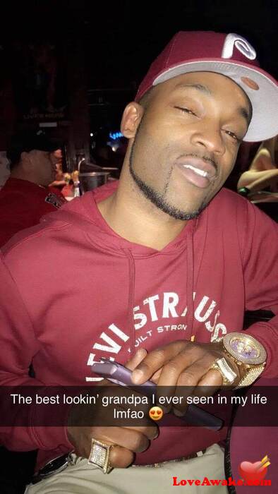 Yatta43 American Man from Dallas