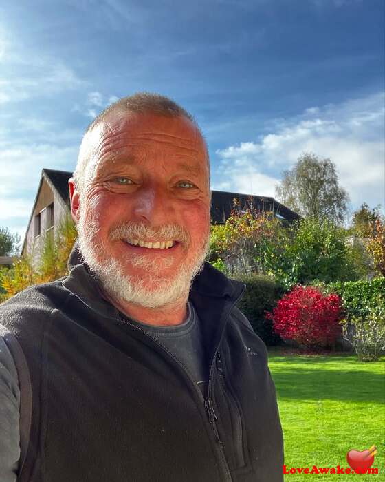 watsonbriana49 American Man from Bear